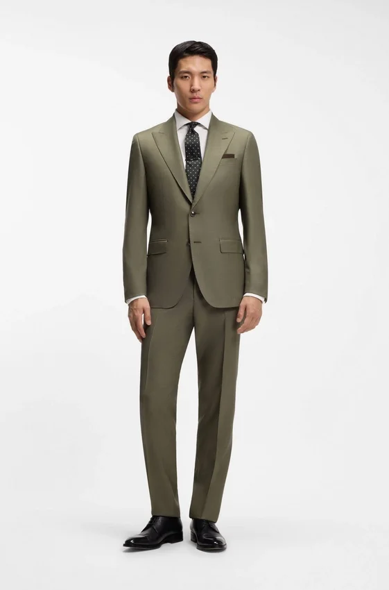 Hemd in Slim-Fit-Passform aus einer in Italien hergestellten Baumwollmischung Hemd in Slim-Fit-Passform aus einer in Italien hergestellten Baumwollmischung