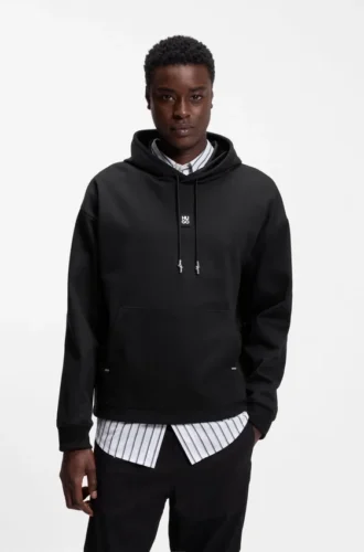 Hoodie mit gestapeltem Logo in lockerer Passform