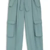 Hose in lockerer Passform aus fließendem Twill