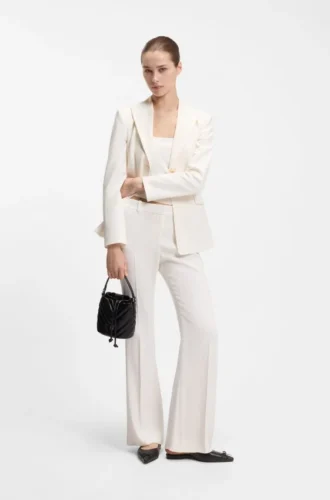 Hose in Regular-Fit mit ausgestelltem Bein