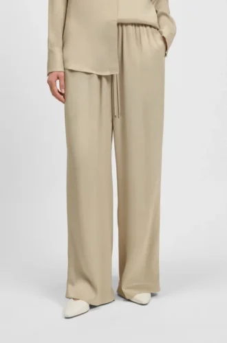 Hose in Relaxed-Fit aus Satin