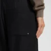 Hose mit konischer Passform aus einem Wollgemisch