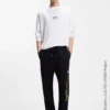 HUGO x Jujutsu Kaisen T-Shirt mit Yuji-, Megumi- und Kento-Print