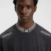 HUGO x RB Baumwoll-T-Shirt mit Logos und Paspelierung