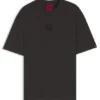 HUGO x RB T-Shirt mit Bullen-Logo-Aufnäher