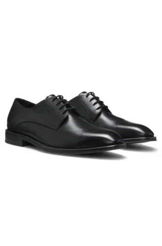 In Italien gefertigte Derby-Schuhe aus Leder mit Zehenkappe
