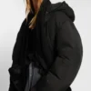 Jacke aus Crinkle-Stoff in regulärer Passform