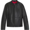 Jacke aus genarbtem Leder in schmaler Passform