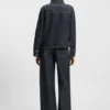 Jacke mit geometrischem Print aus festem Denim Jacke mit geometrischem Print aus festem Denim