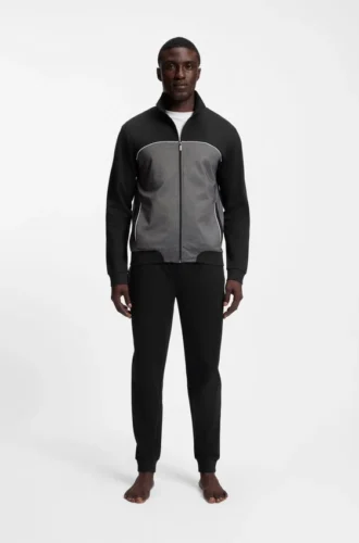 Jacke mit Kontrastpaspel aus einer Baumwollmischung