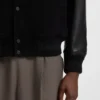 Jacke mit Lederärmeln aus Wildleder