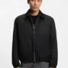 Jacke mit Mikro-Monogramm und wasserabweisender Ausrüstung