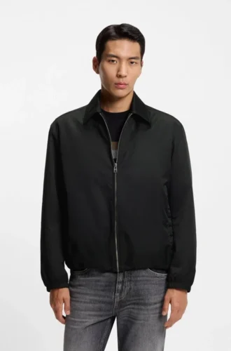 Jacke mit Mikro-Monogramm und wasserabweisender Ausrüstung