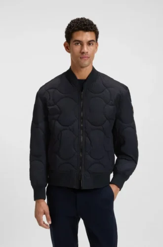 Jacke mit Zwiebel-Steppmuster und wasserabweisender Ausrüstung