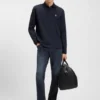 Jeans in Maine-Blau mit Regular-Fit aus gestricktem Denim