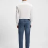 Jeans in Maine-Blau mit Regular-Fit aus Performance-Denim