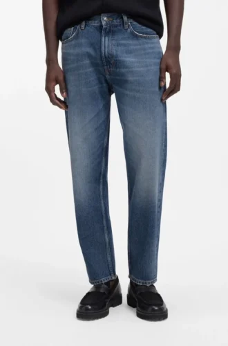Jeans mit lockerer, konisch zulaufender Passform aus blauem Denim aus ägyptischer Baumwolle