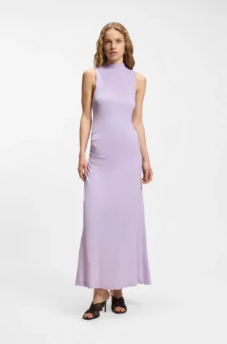 Jerseykleid in schmaler Passform mit gerafften Details
