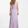 Jerseykleid in schmaler Passform mit gerafften Details