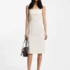 Jerseykleid in schmaler Passform mit Lagen-Detail