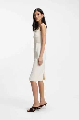 Jerseykleid in schmaler Passform mit Lagen-Detail