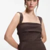 Jerseykleid in schmaler Passform mit Lagen-Detail