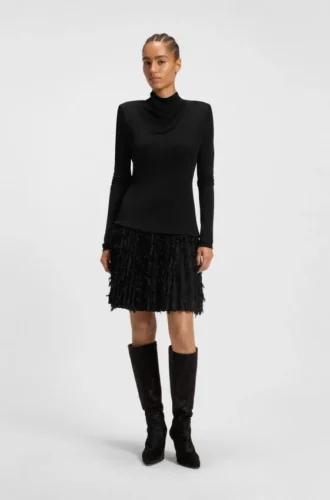 Jerseykleid mit gefiederten Plisseefalten
