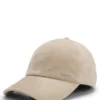 Kappe aus Wildleder mit Metall-Logo-Niete