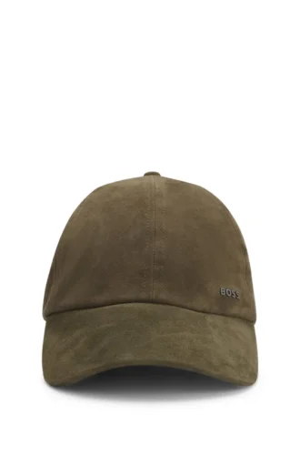 Kappe aus Wildleder mit Metall-Logo-Niete