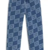 Kinderjeans in Blau mit Jacquard-Muster aus übereinanderliegenden Logos