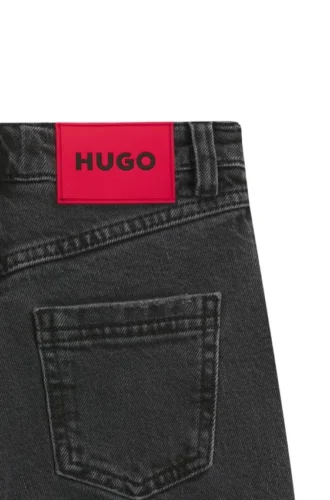 Kinderjeans in lockerer Passform mit tiefen Bündchen