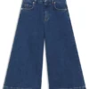 Kinderjeans mit weitem Bein aus blauem Denim Kinderjeans mit weitem Bein aus blauem Denim