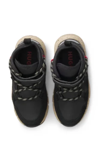 Kinderstiefel aus Wildleder und Kunstleder