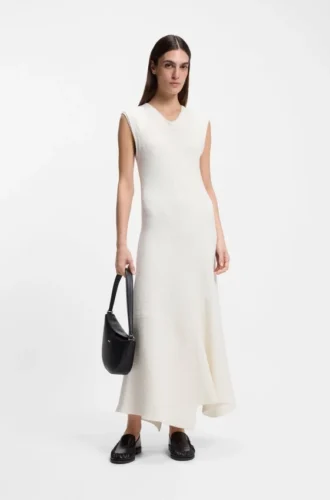 Kleid aus Bouclé-Garn in schmaler Passform
