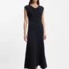 Kleid aus Bouclé-Garn in schmaler Passform