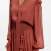 Kleid aus Crêpe-Georgette mit abnehmbarem Schal