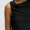 Kleid mit asymmetrischem Ausschnitt aus einer Baumwollmischung