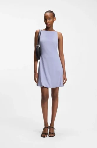 Kleid mit Falten vorne und Ballonrock