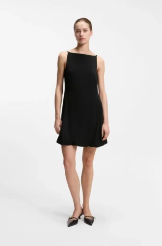 Kleid mit Falten vorne und Ballonrock