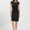 Kleid mit gerafften Details und drapiertem Ausschnitt