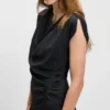 Kleid mit gerafften Details und drapiertem Ausschnitt