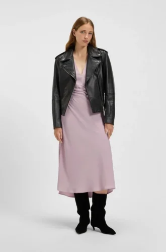 Kleid mit geraffter Vorderseite aus Crinkle-Satin