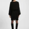 Kleid mit gesmoktem Bund und Plisseefalten
