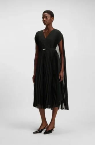 Kleid mit Gürtel aus Crinkle-Chiffon