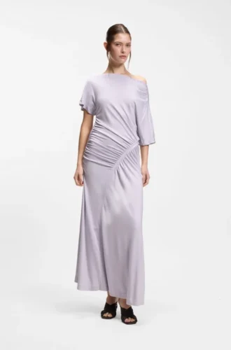 Kleid mit Raffungen in schmaler Passform