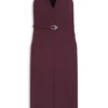 Kleid mit Schnallendetail und V-Ausschnitt