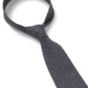 Krawatte mit diagonalen Streifen aus italienischem Seidenjacquard Krawatte mit diagonalen Streifen aus italienischem Seidenjacquard