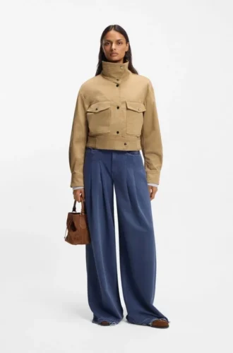 Kurze Jacke aus Baumwolltwill mit Papier-Optik