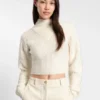 Kurzer Pullover aus Wollmischung mit mehrlagigem Ausschnitt