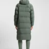 Lange Daunenjacke mit wasserabweisender Ausrüstung Lange Daunenjacke mit wasserabweisender Ausrüstung